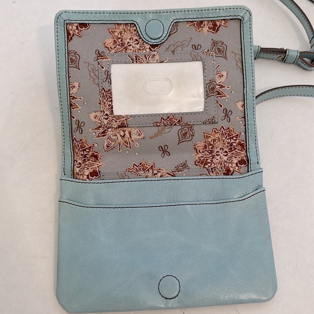Women's Hobo International Glade Leather in Mist Blue NWOT - Picture 10 of 15